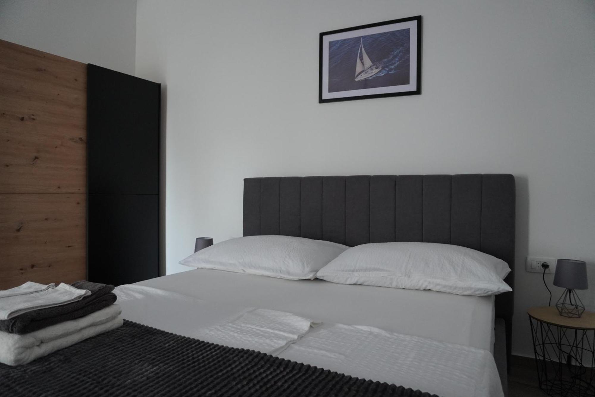 Fjaka Apartments & Rooms Šibenik Dış mekan fotoğraf